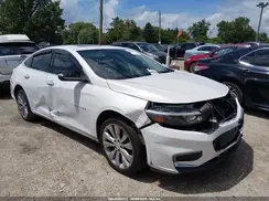 1G1ZE5SX1JF257143 2018 CHEVROLET MALIBU