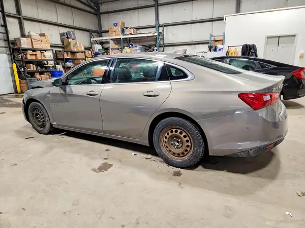 1G1ZE5SX2JF120079 2018 CHEVROLET MALIBU - Image 2