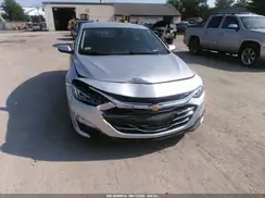 1G1ZE5SX2KF121038 2019 CHEVROLET MALIBU