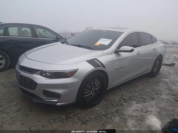 1G1ZE5SX3JF217811 2018 CHEVROLET MALIBU - Image 2