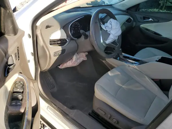 1G1ZE5SX3LF114066 2020 CHEVROLET MALIBU - Image 8