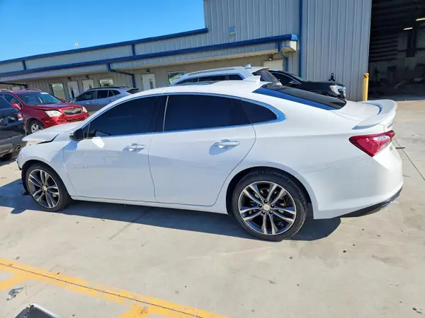 1G1ZE5SX3NF116015 2022 CHEVROLET MALIBU - Image 2