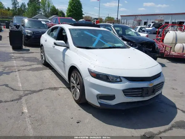 1G1ZE5SX4JF100996 2018 CHEVROLET MALIBU - Image 1