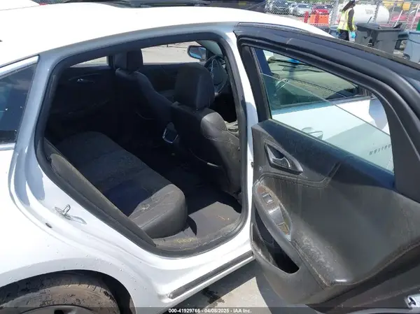 1G1ZE5SX4JF100996 2018 CHEVROLET MALIBU - Image 8