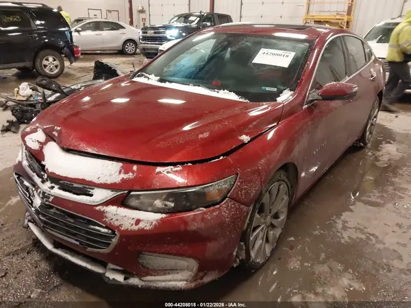 1G1ZE5SX4JF116664 2018 CHEVROLET MALIBU - Image 2