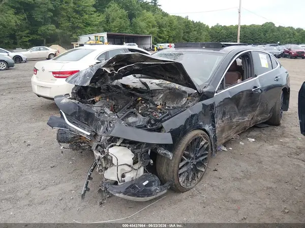1G1ZE5SX4JF171695 2018 CHEVROLET MALIBU - Image 2