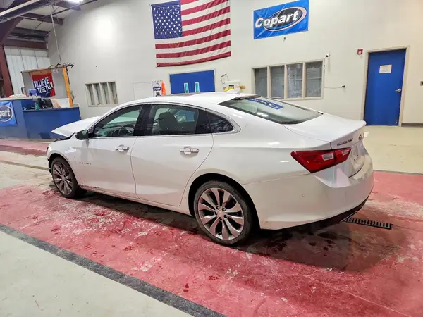 1G1ZE5SX4JF205375 2018 CHEVROLET MALIBU - Image 2