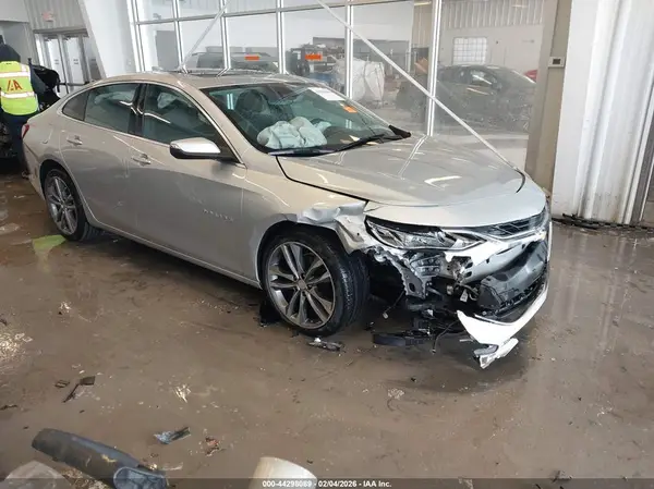 1G1ZE5SX4KF209198 2019 CHEVROLET MALIBU - Image 1
