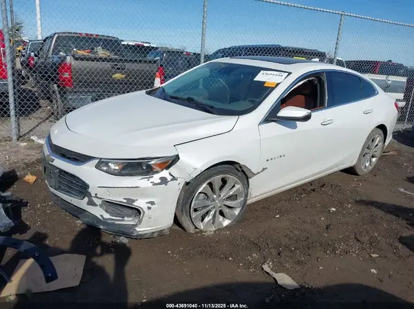1G1ZE5SX5JF180034 2018 CHEVROLET MALIBU - Image 2