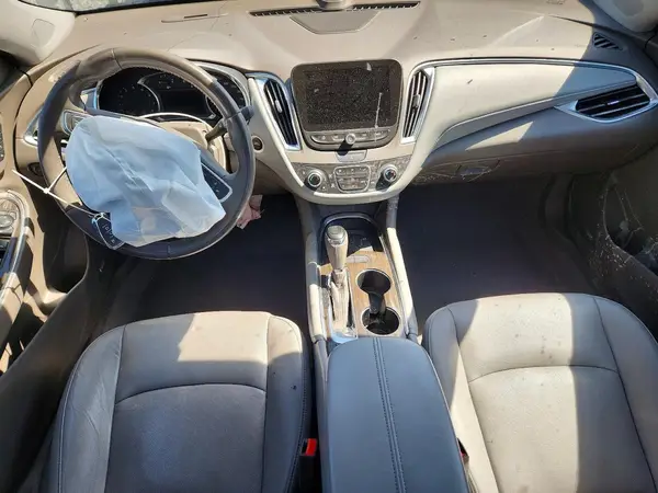 1G1ZE5SX5JF251345 2018 CHEVROLET MALIBU - Image 8