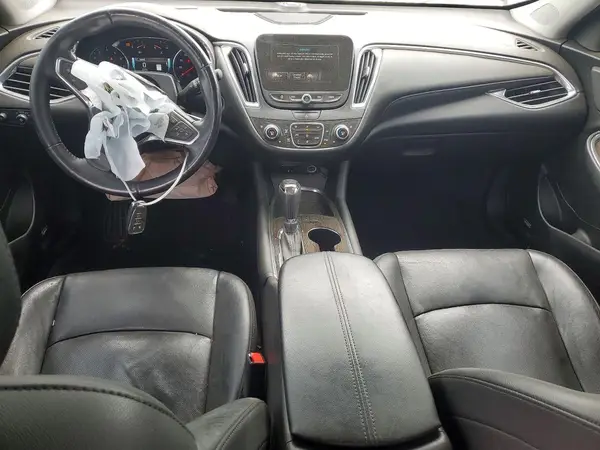 1G1ZE5SX5JF279582 2018 CHEVROLET MALIBU - Image 8