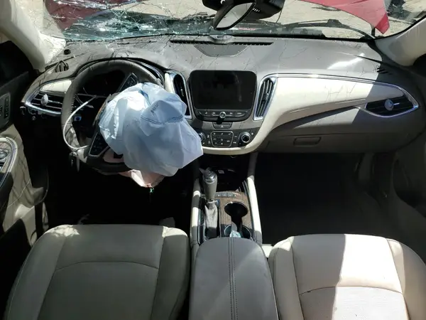 1G1ZE5SX6KF172610 2019 CHEVROLET MALIBU - Image 8