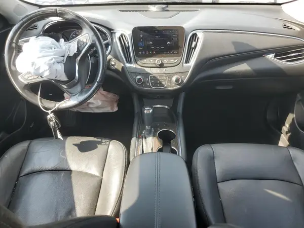 1G1ZE5SX7KF134819 2019 CHEVROLET MALIBU - Image 8