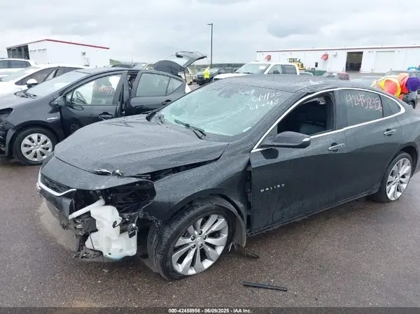 1G1ZE5SX8JF204648 2018 CHEVROLET MALIBU - Image 2