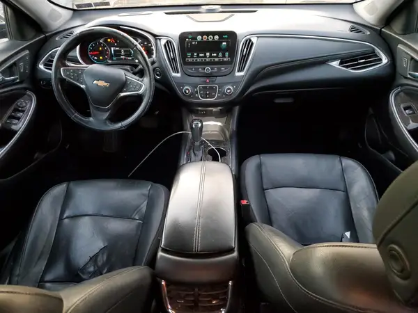 1G1ZE5SX8JF232255 2018 CHEVROLET MALIBU - Image 8