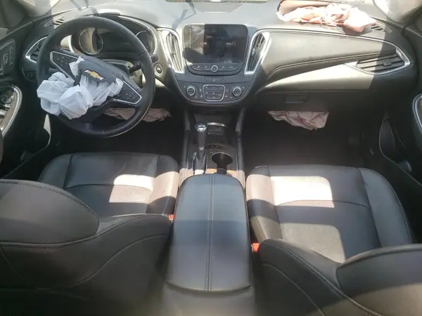 1G1ZE5SX8KF152004 2019 CHEVROLET MALIBU - Image 8