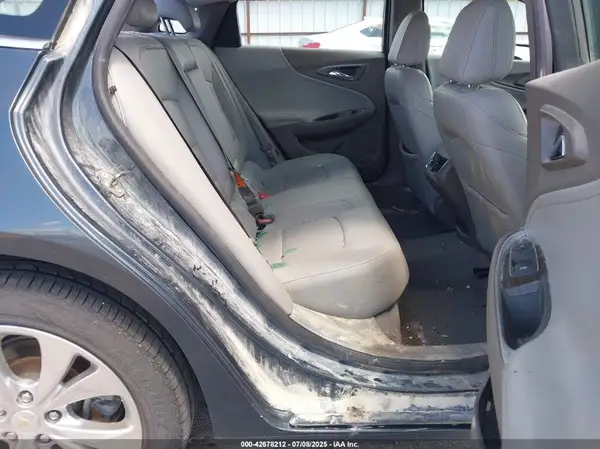 1G1ZE5SX8KF171197 2019 CHEVROLET MALIBU - Image 8