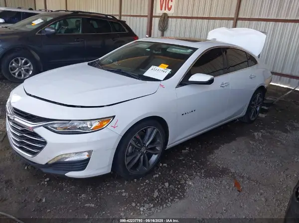 1G1ZE5SX8LF028087 2020 CHEVROLET MALIBU - Image 2