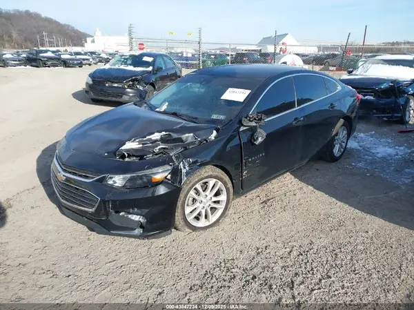 1G1ZF5SU0JF220393 2018 CHEVROLET MALIBU - Image 2