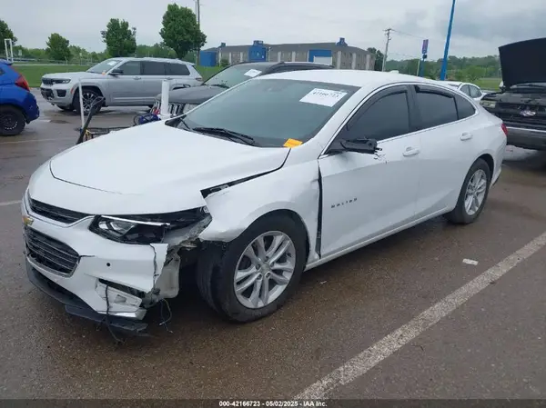 1G1ZF5SU1JF282305 2018 CHEVROLET MALIBU - Image 2