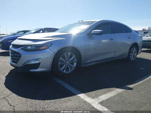 1G1ZF5SU1KF188216 2019 CHEVROLET MALIBU - Image 2
