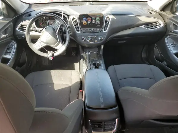 1G1ZF5SU2JF185372 2018 CHEVROLET MALIBU - Image 8