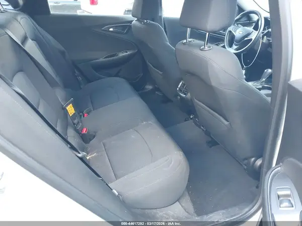 1G1ZF5SU4JF143737 2018 CHEVROLET MALIBU - Image 8