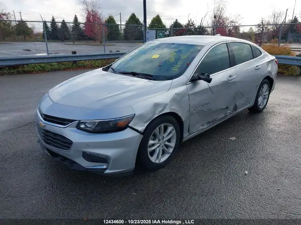 1G1ZF5SU4JF2A9229 2018 CHEVROLET MALIBU - Image 2