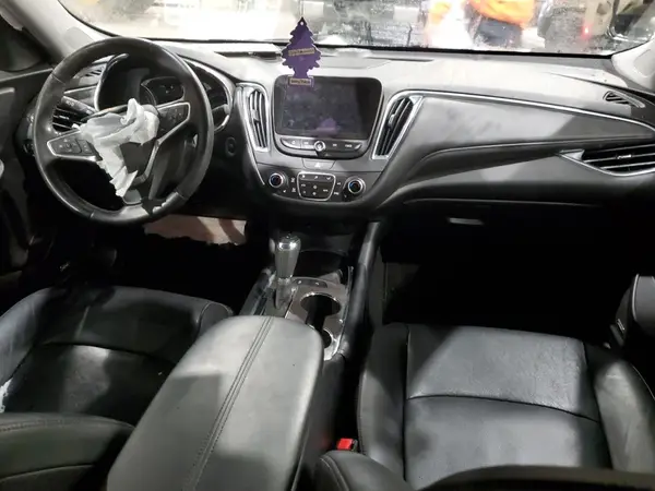 1G1ZF5SU5JF114389 2018 CHEVROLET MALIBU - Image 8