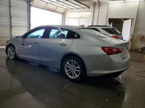 1G1ZF5SU5JF177217 2018 CHEVROLET MALIBU - Image 2