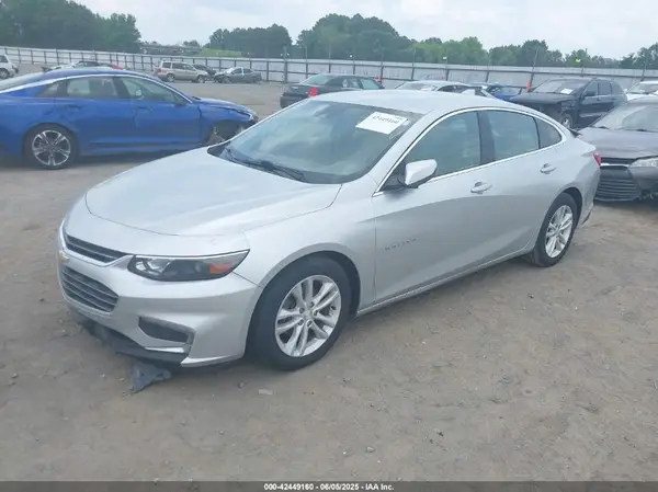 1G1ZF5SU5JF285806 2018 CHEVROLET MALIBU - Image 2