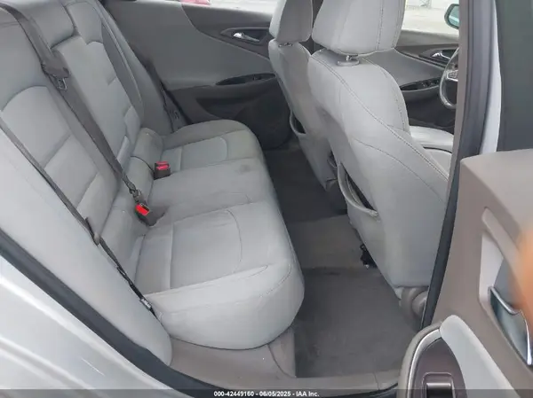 1G1ZF5SU5JF285806 2018 CHEVROLET MALIBU - Image 8
