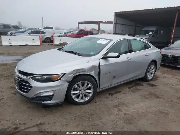 1G1ZF5SU5KF210332 2019 CHEVROLET MALIBU - Image 2