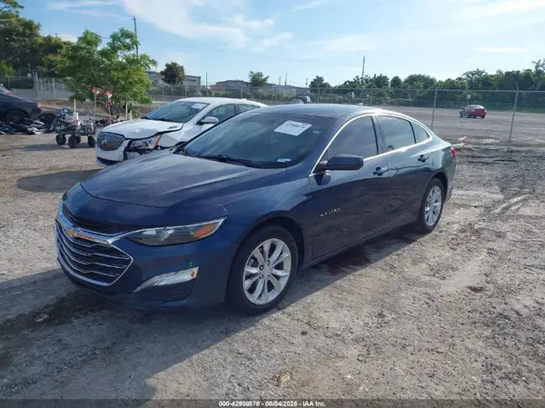 1G1ZF5SU6KF192486 2019 CHEVROLET MALIBU - Image 2