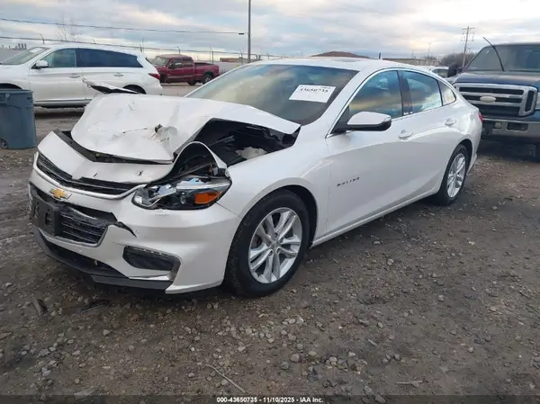 1G1ZF5SU8JF113088 2018 CHEVROLET MALIBU - Image 2