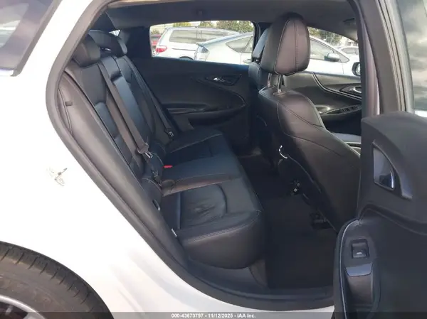 1G1ZF5SU8JF140033 2018 CHEVROLET MALIBU - Image 8