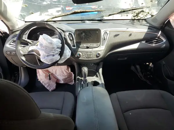 1G1ZF5SU8JF186560 2018 CHEVROLET MALIBU - Image 8