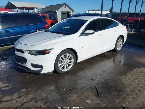 1G1ZF5SU8JF286416 2018 CHEVROLET MALIBU - Image 2