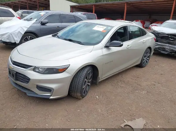 1G1ZF5SX1GF196303 2016 CHEVROLET MALIBU - Image 2