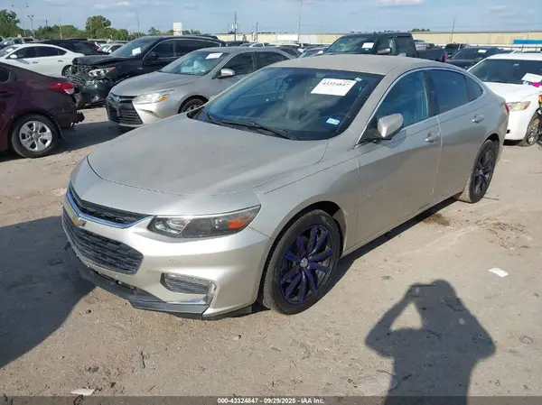 1G1ZF5SX2GF241314 2016 CHEVROLET MALIBU - Image 2