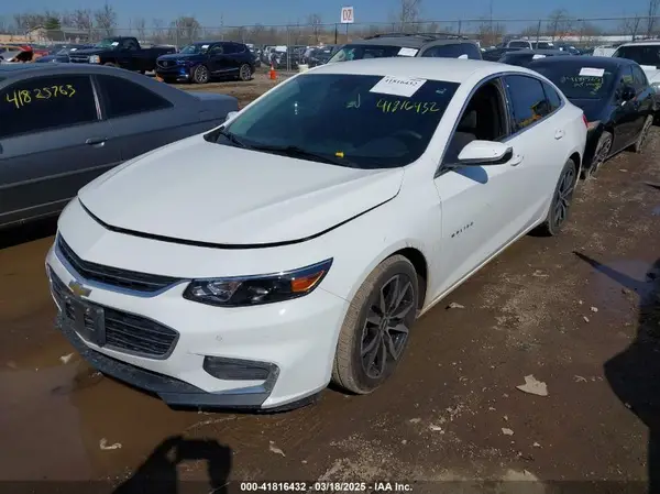 1G1ZF5SX4GF215068 2016 CHEVROLET MALIBU - Image 2