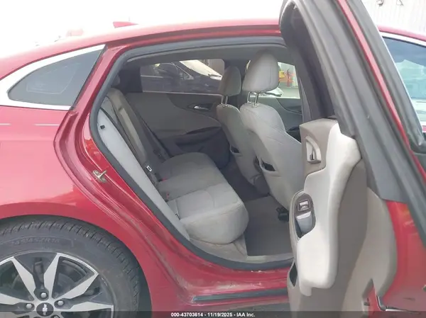 1G1ZF5SX4GF218200 2016 CHEVROLET MALIBU - Image 8