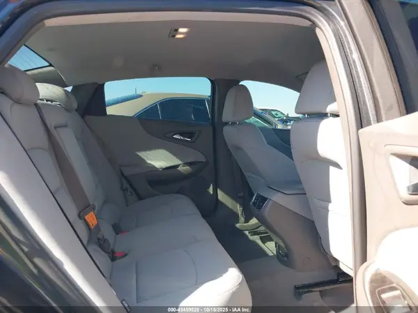 1G1ZF5SX5GF243445 2016 CHEVROLET MALIBU - Image 8