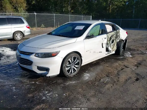 1G1ZF5SX5GF243865 2016 CHEVROLET MALIBU - Image 2