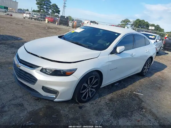 1G1ZF5SX8GF232052 2016 CHEVROLET MALIBU - Image 2