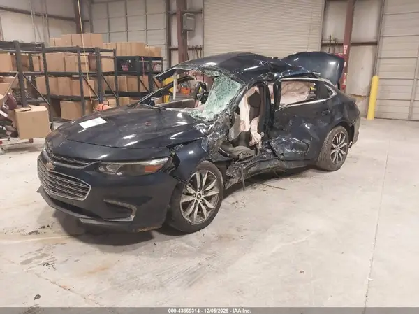 1G1ZF5SX8GF317926 2016 CHEVROLET MALIBU - Image 2