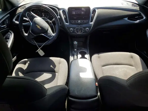 1G1ZG5ST1KF214365 2019 CHEVROLET MALIBU - Image 8