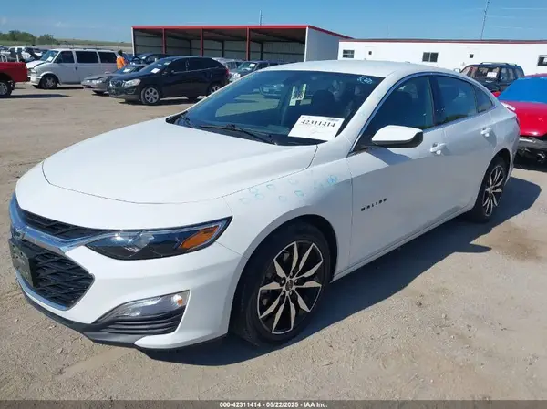 1G1ZG5ST3LF134549 2020 CHEVROLET MALIBU - Image 2