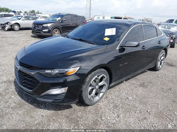 1G1ZG5ST4KF201285 2019 CHEVROLET MALIBU - Image 2