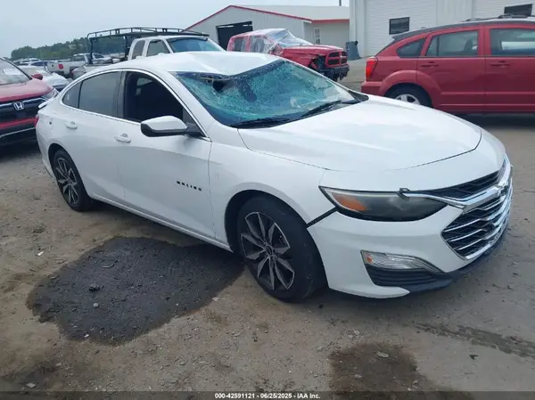 1G1ZG5ST4LF083739 2020 CHEVROLET MALIBU - Image 1